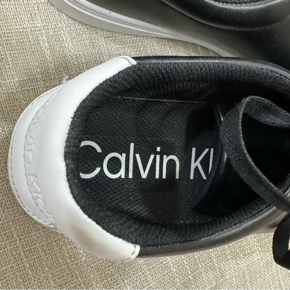 Calvin Klein Black and White Casual Sneakers Size 10 - Picture 7 of 8